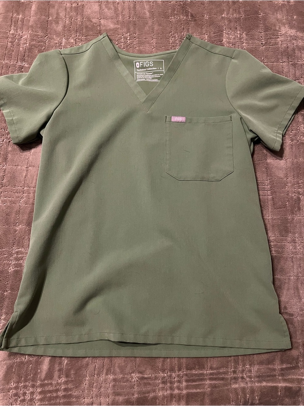 Figs Fern Catarina Scrub Top!